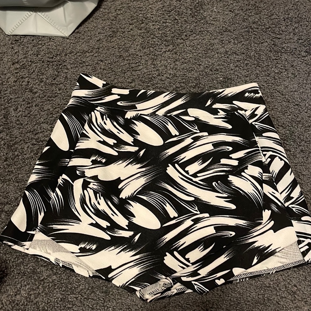 Black and white envelope skirt
